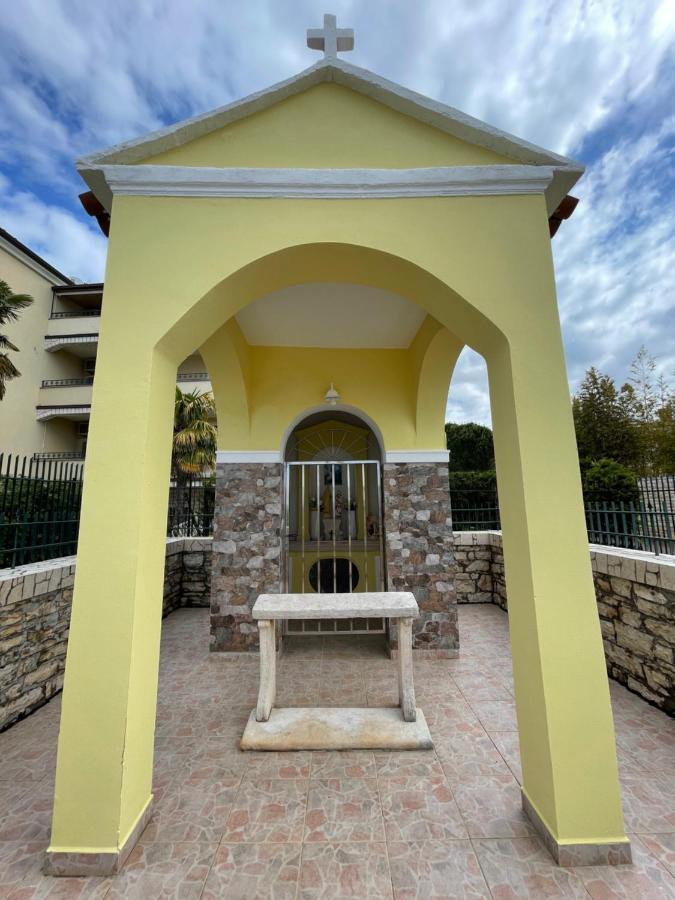 Villa Julia Lovrečica Екстериор снимка